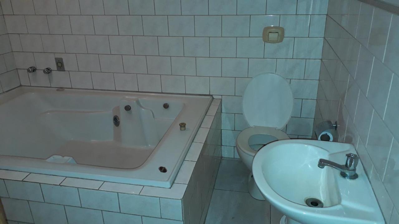 Planeta Sex Motel São João del Rei Exterior foto